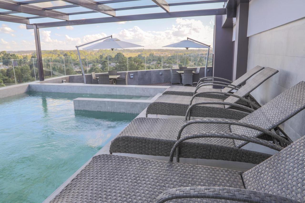 Eka Hotel Елдорет Екстер'єр фото